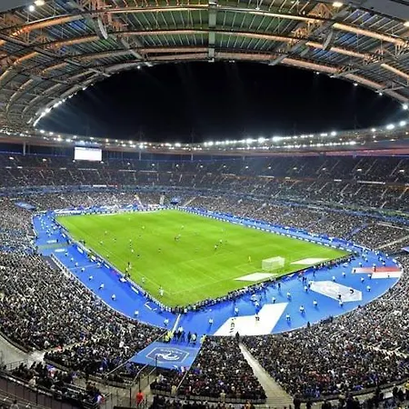 First And Last Floor With Independent Access *